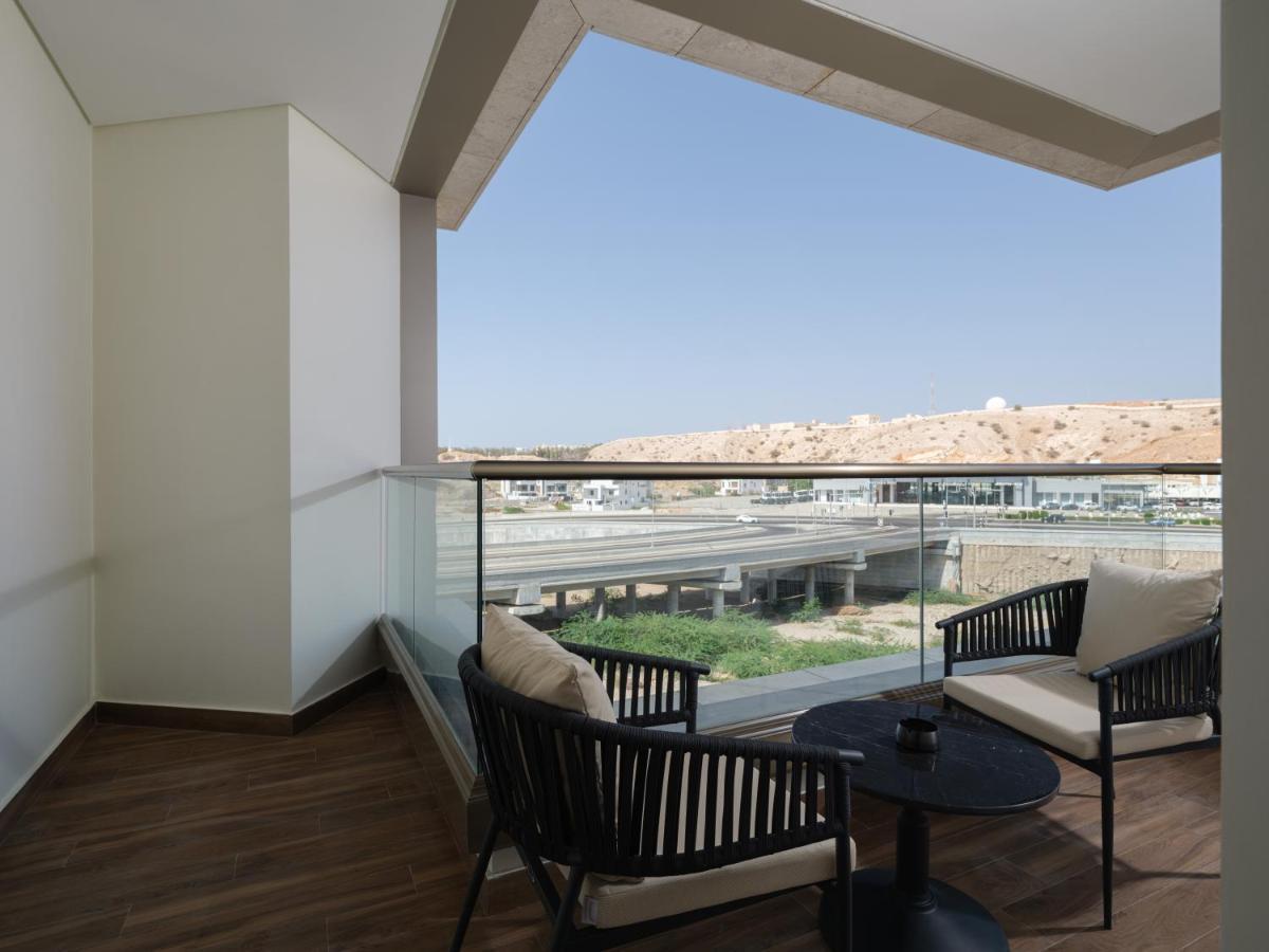 Doubletree By Hilton Muscat Qurum Dış mekan fotoğraf