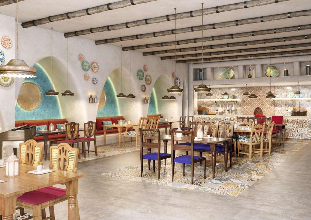 Doubletree By Hilton Muscat Qurum Restoran fotoğraf